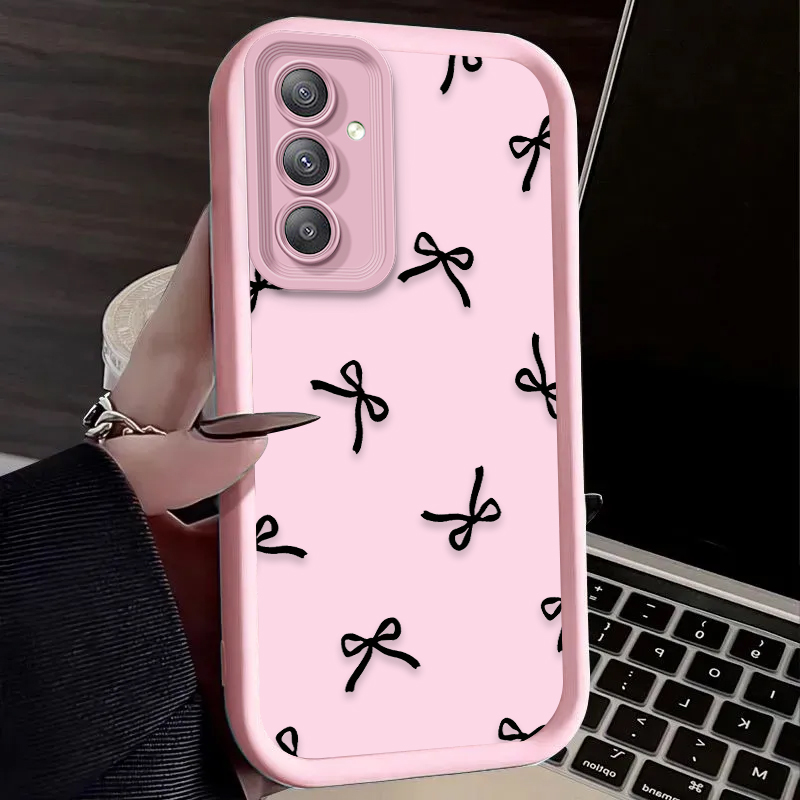 غطاء حماية أسود بتصميم قلب وعق - مراجعة Samsung Accessories Phone وسعره
