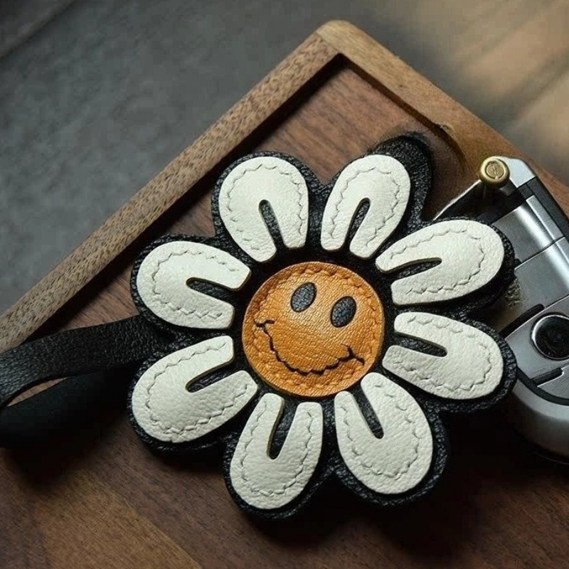 1 قطعة سلسلة مفاتيح على شكل زه - مراجعة Phone Accessories Ideas وسعره