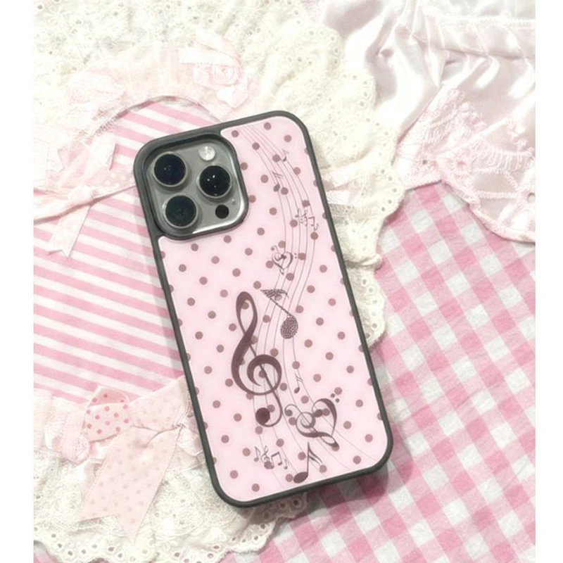 غطاء هاتف كوري بنمط النقاط الو - مراجعة Y2K Phone Accessories وسعره